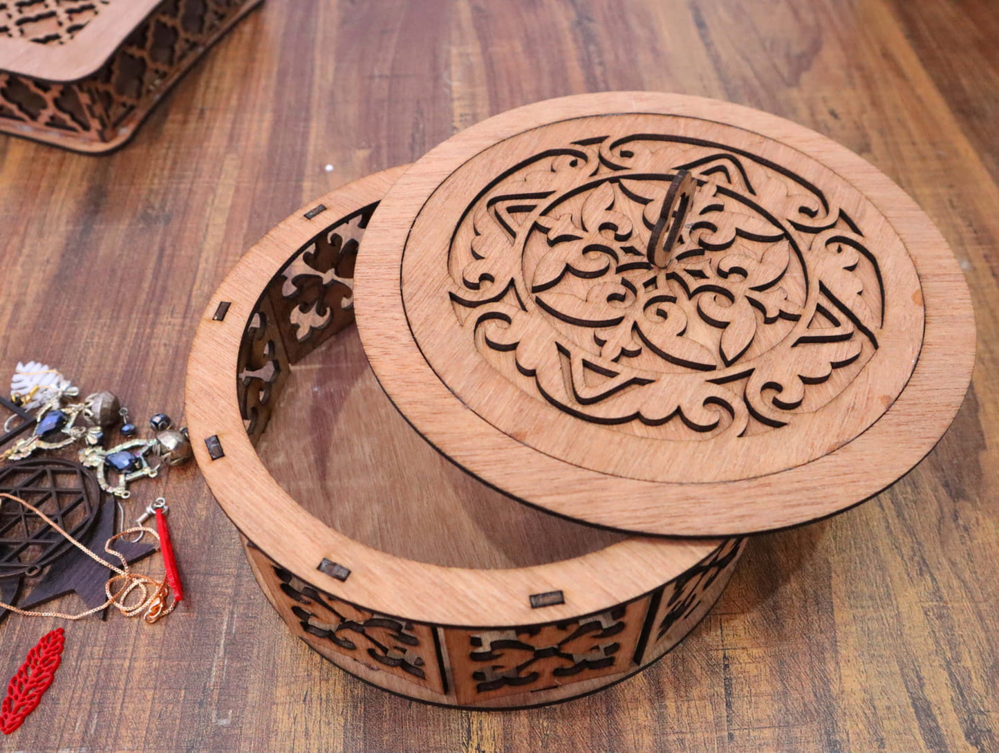 Laser Cut Round Box Plywood 3mm Vector